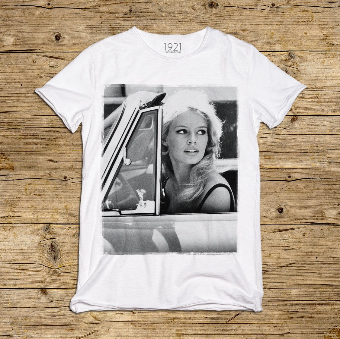 BB_243_M_19_916131fb-6efa-4b66