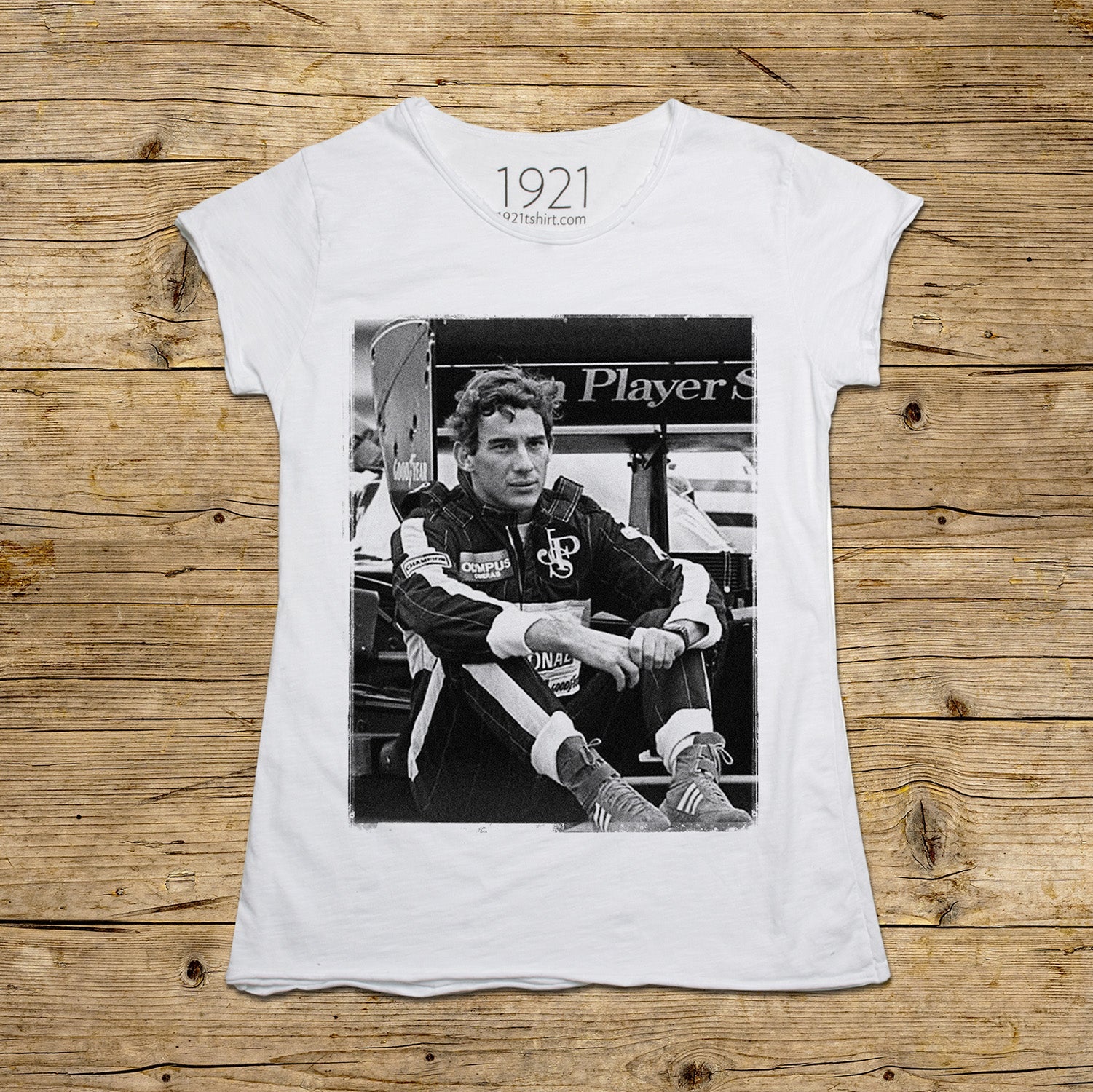 Senna Waiting • T-Shirt Donna